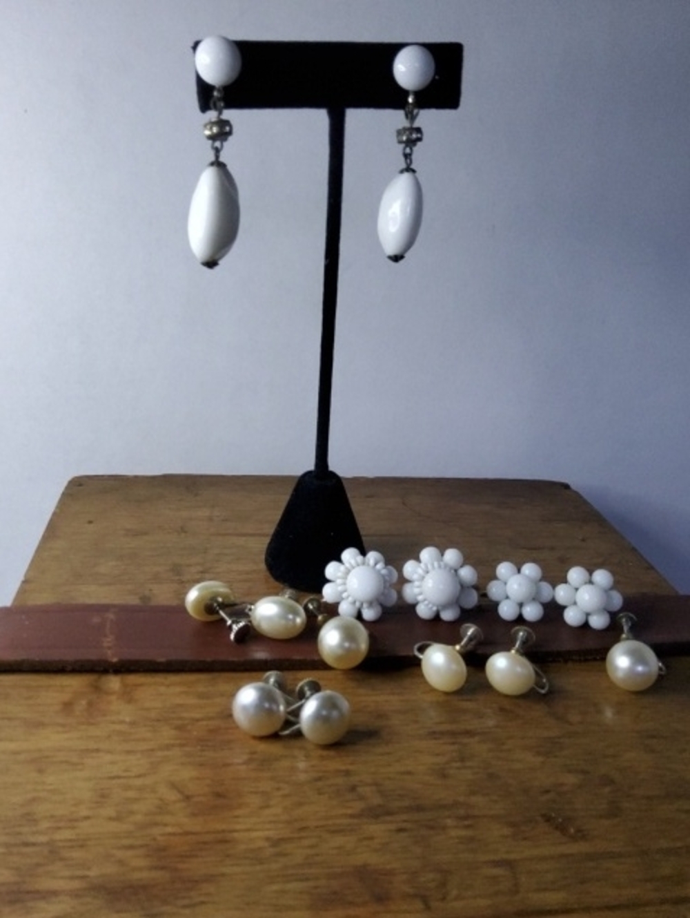 Vintage Milkglass/pearl Clip-on Earrings X Seven.